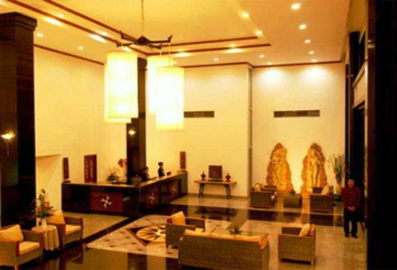 Ch Hotel Chiang Mai Interior foto